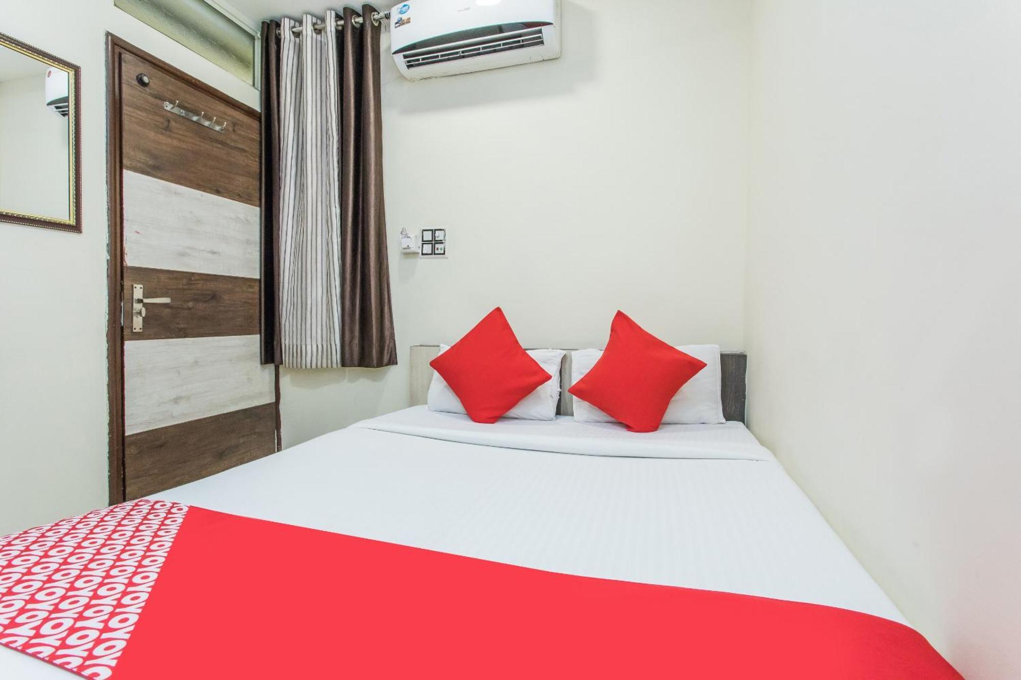 Hotel Mehar Residency Индаур Экстерьер фото